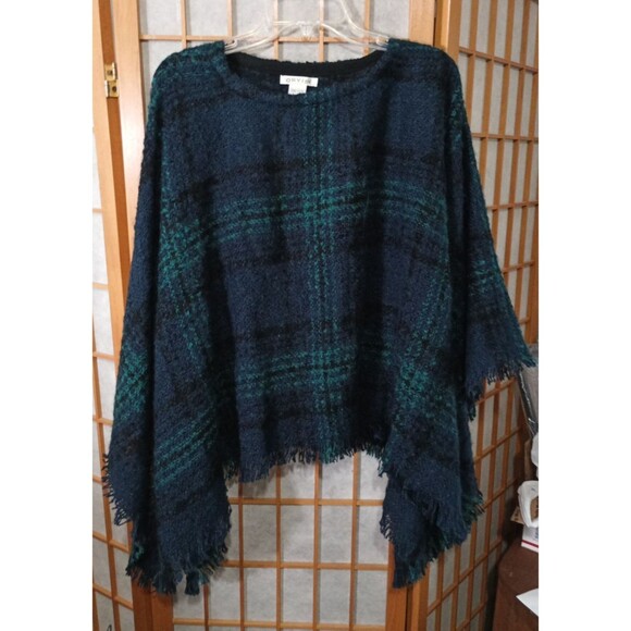 Orvis Plaid Fringe Poncho One Size Navy Green Soft Knit Cape Wrap Shawl - Picture 1 of 8